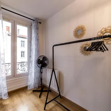 Le Tolstoi Apartment Lyon